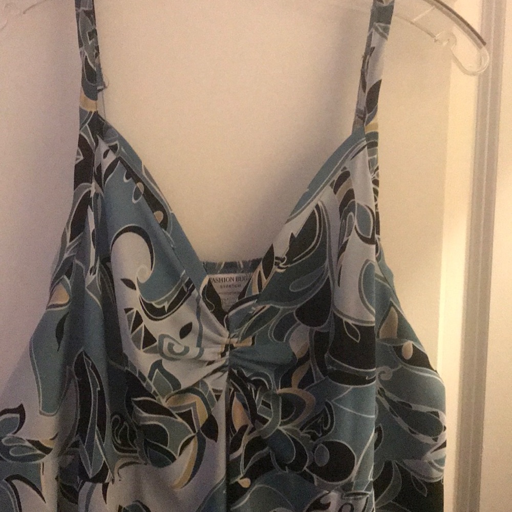 Tank Top - Picture 2 of 5
